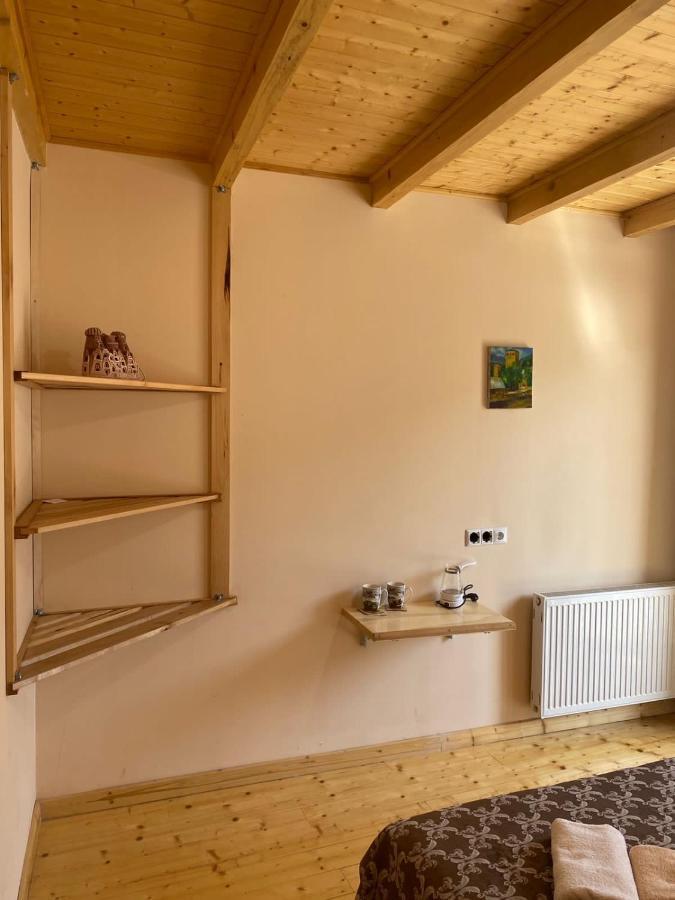 Sana Guest House Mestia Zewnętrze zdjęcie